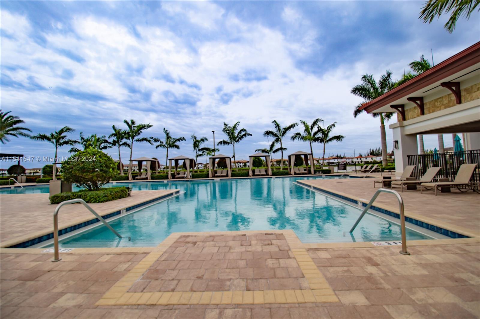 AQUABELLA SECTION TWO - Residential Lease