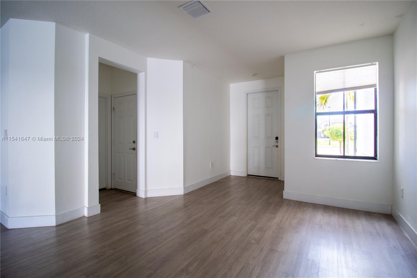 AQUABELLA SECTION TWO - Residential Lease