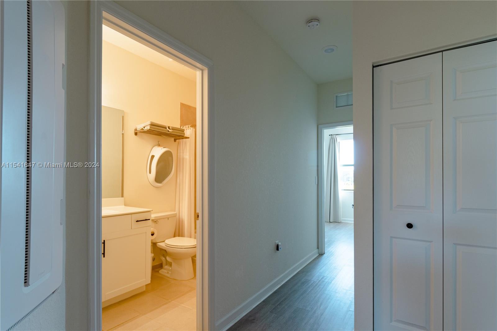 AQUABELLA SECTION TWO - Residential Lease