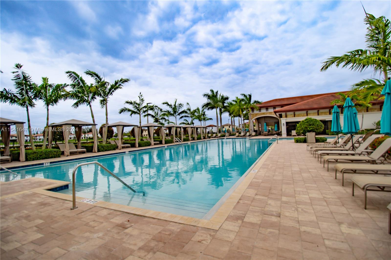 AQUABELLA SECTION TWO - Residential Lease