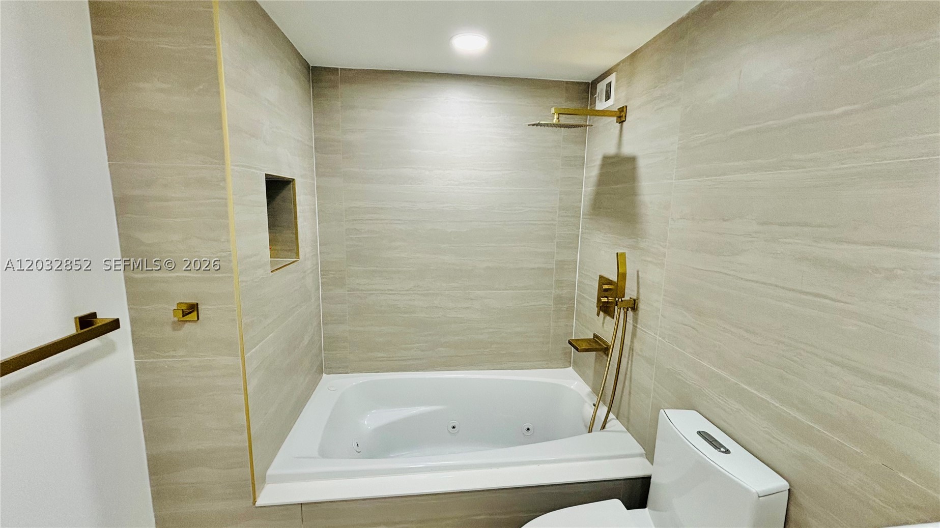 JOCKEY CLUB CONDO - Residential