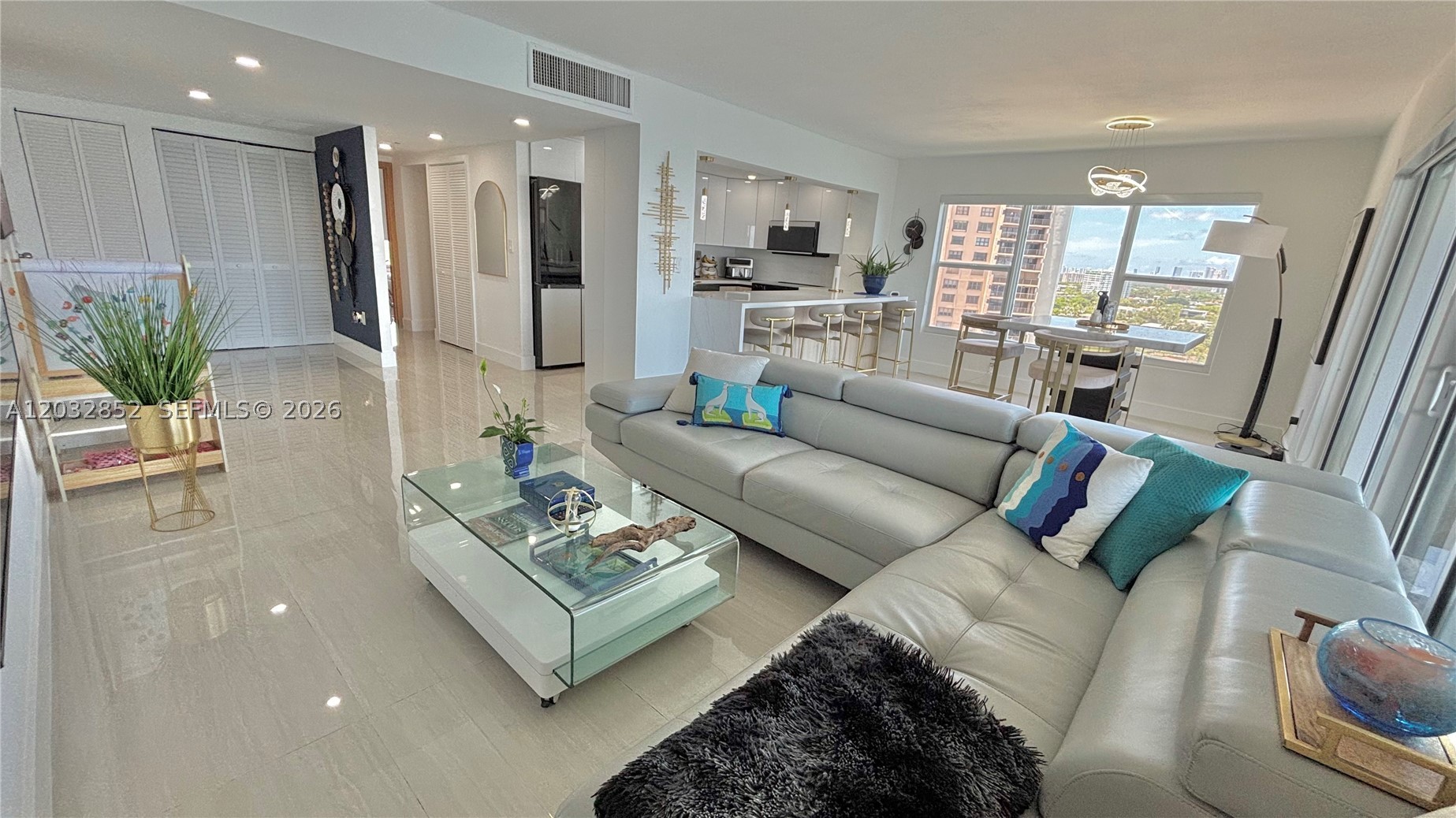 JOCKEY CLUB CONDO - Residential