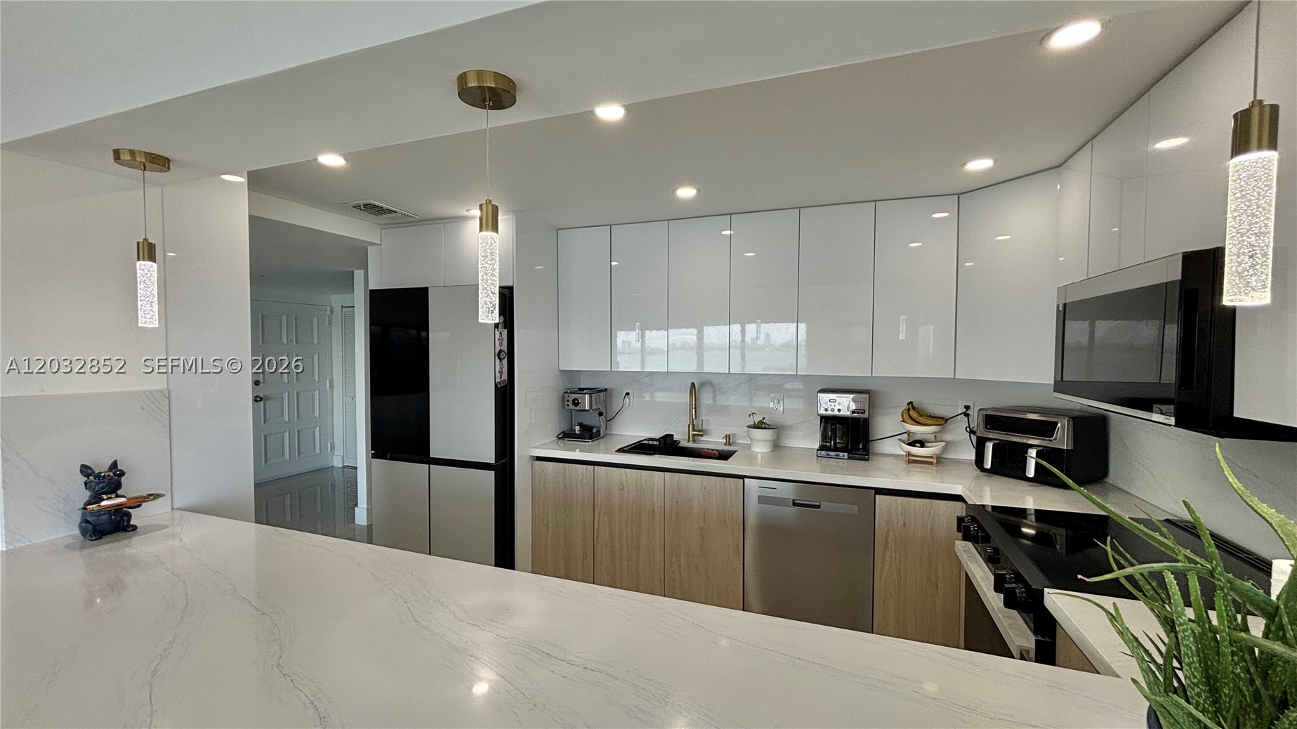 JOCKEY CLUB CONDO - Residential