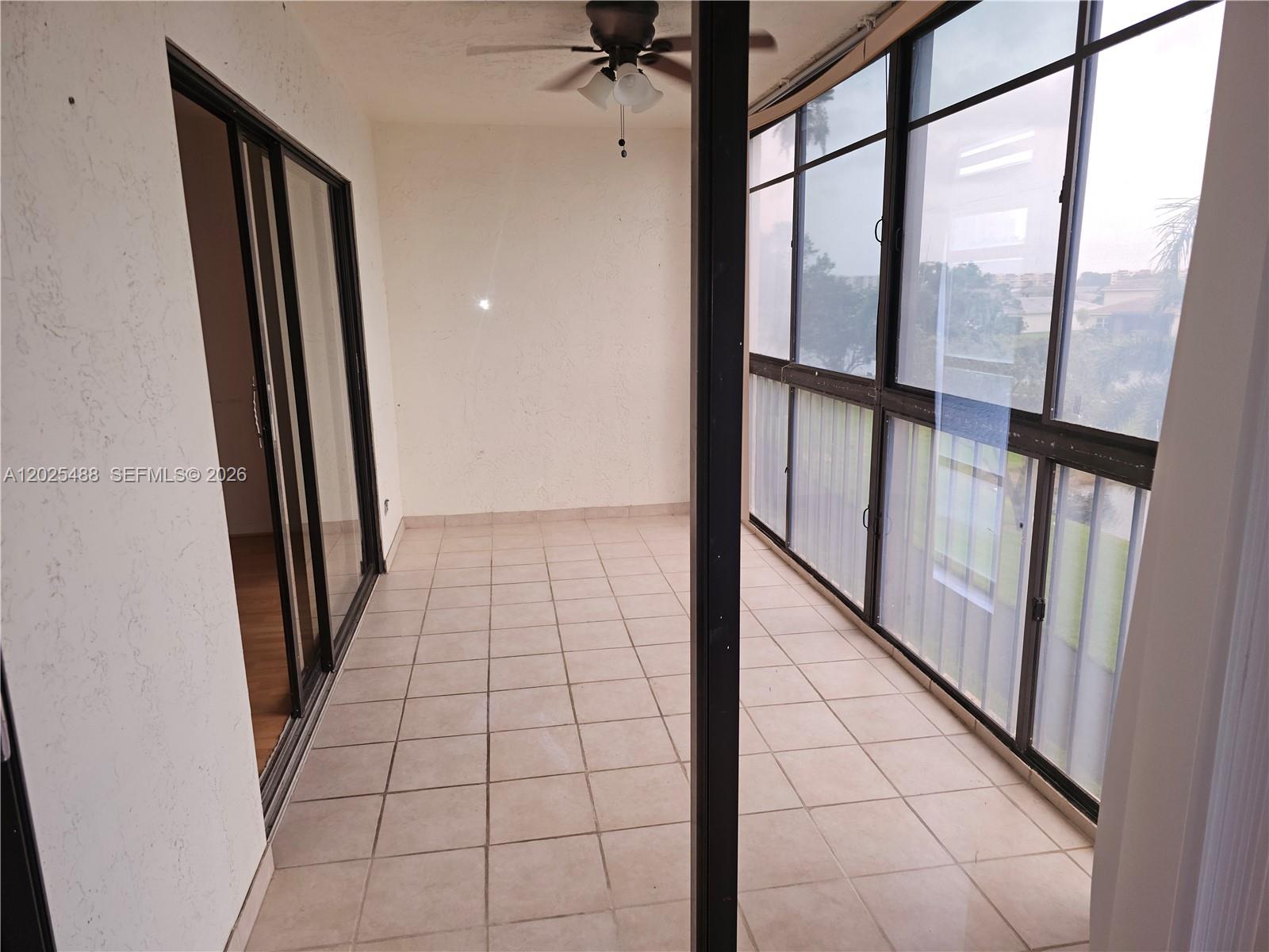 HUNTINGTON LAKES SEC FIVE - Residential
