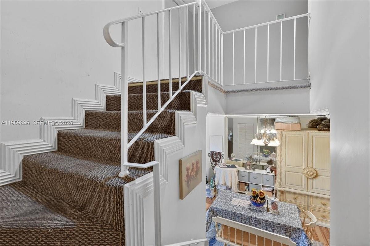 WESTVIEW CONDOMINIUM 3 - Residential