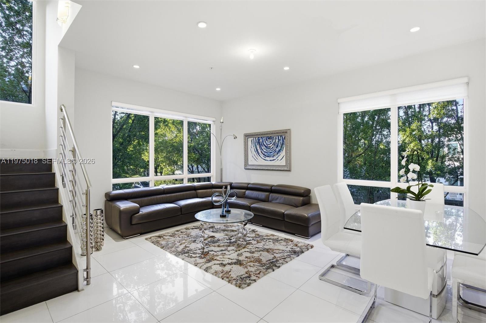 LANDMARK AT DORAL - Residential