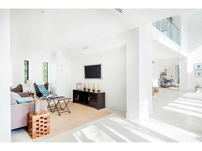 22-23-26-27 53 42 FLAMING - Residential
