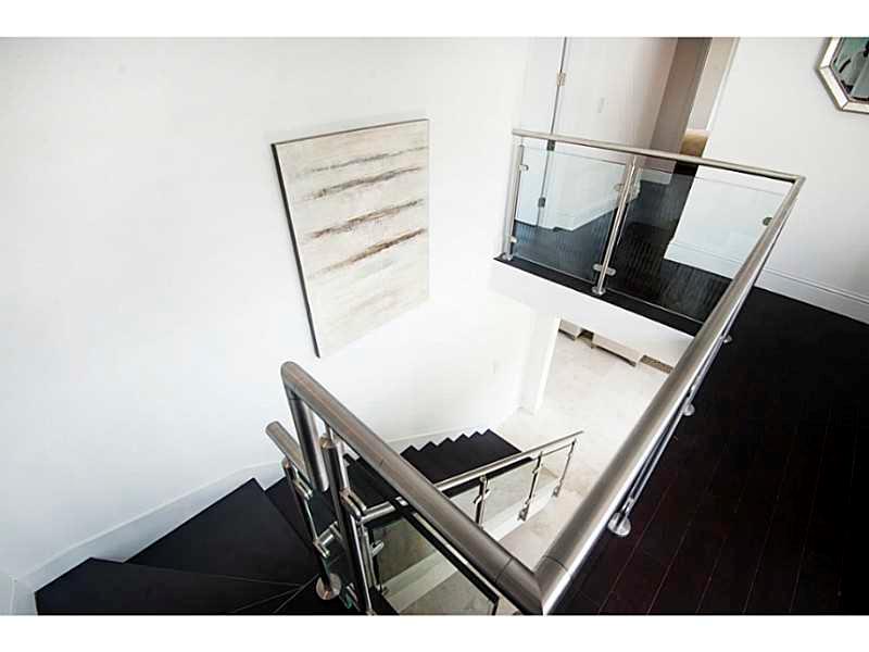 22-23-26-27 53 42 FLAMING - Residential