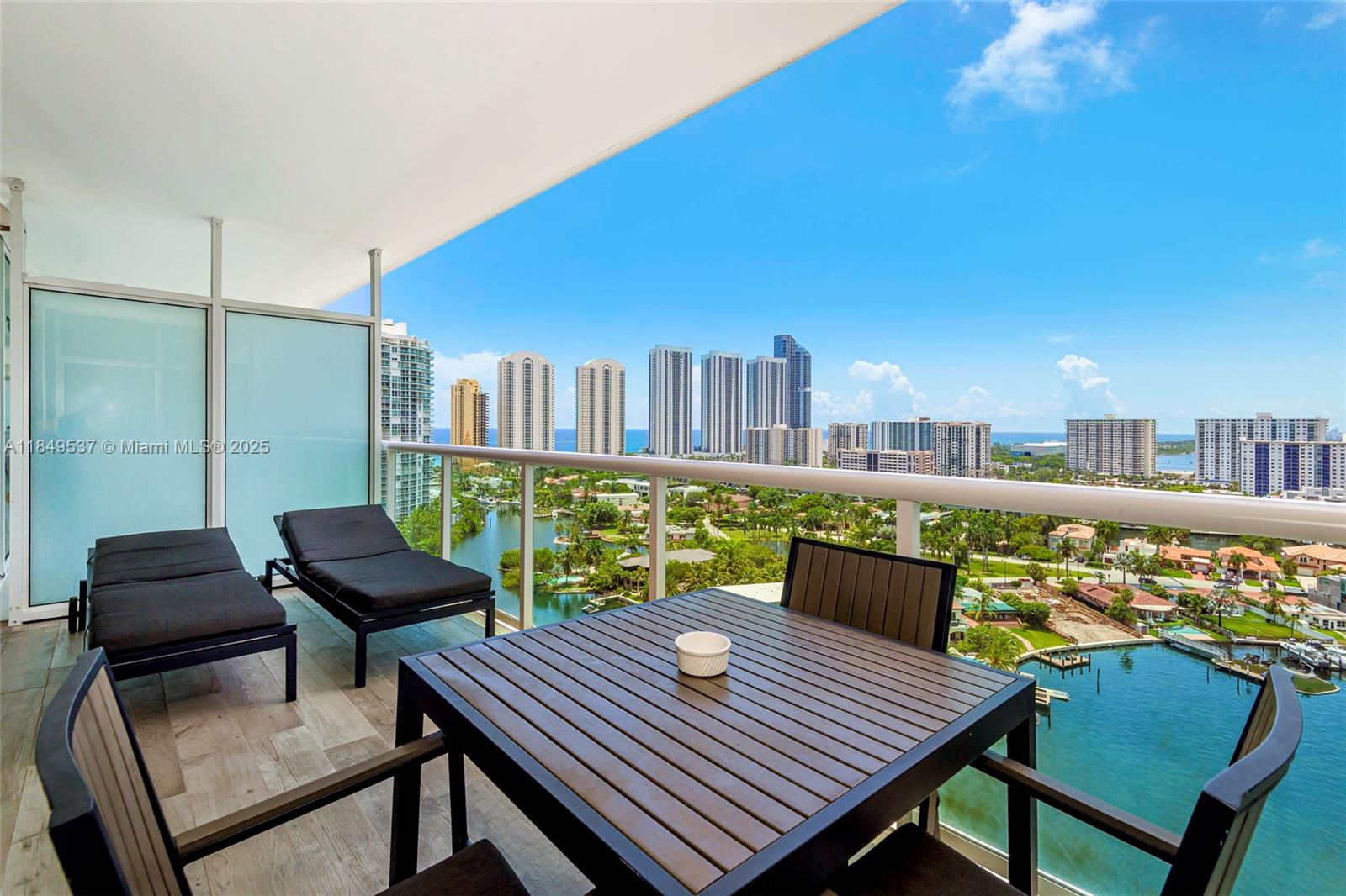 400 SUNNY ISLES CONDO EAS - Residential
