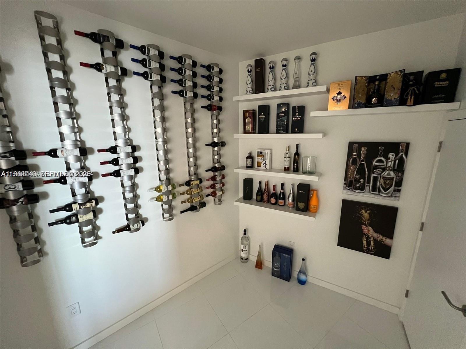 PARAMOUNT MIAMI WORLDCENT - Residential
