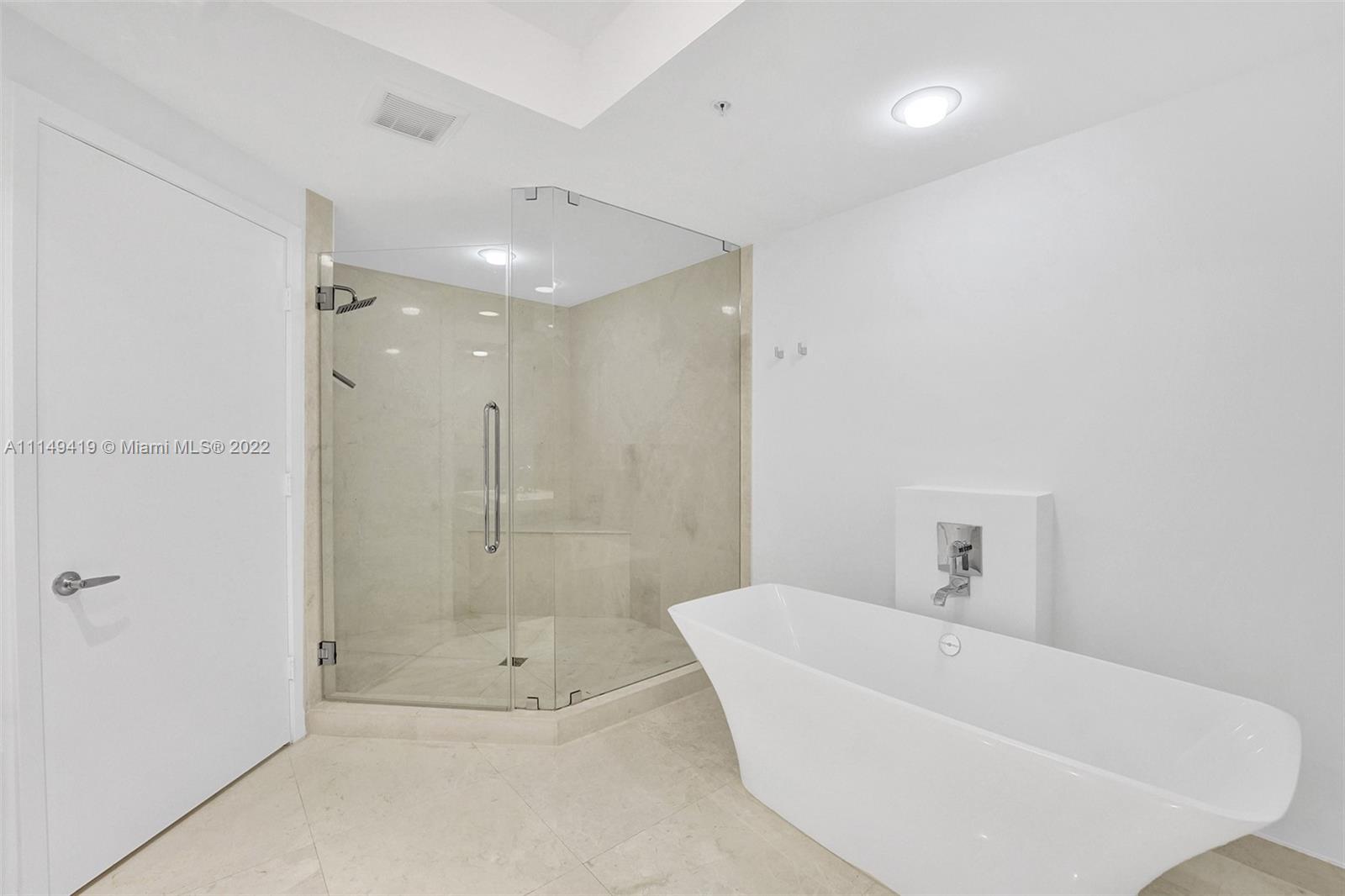 MARINA PALMS RESIDENCES S - Residential