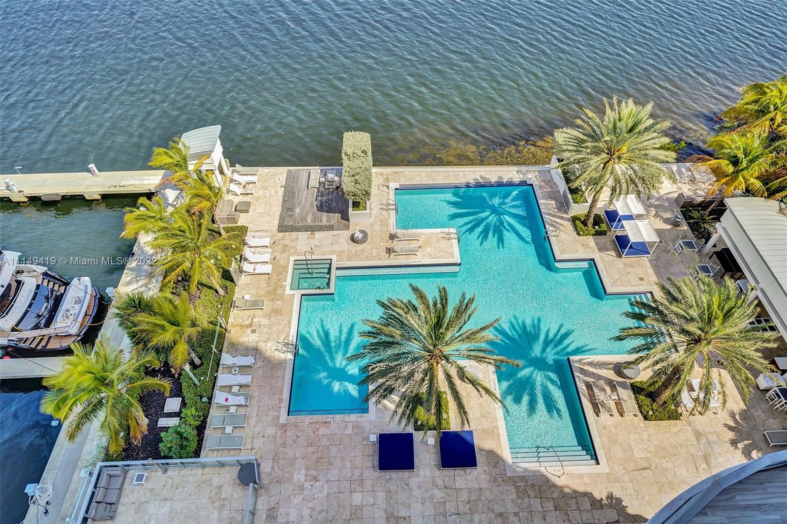 MARINA PALMS RESIDENCES S - Residential