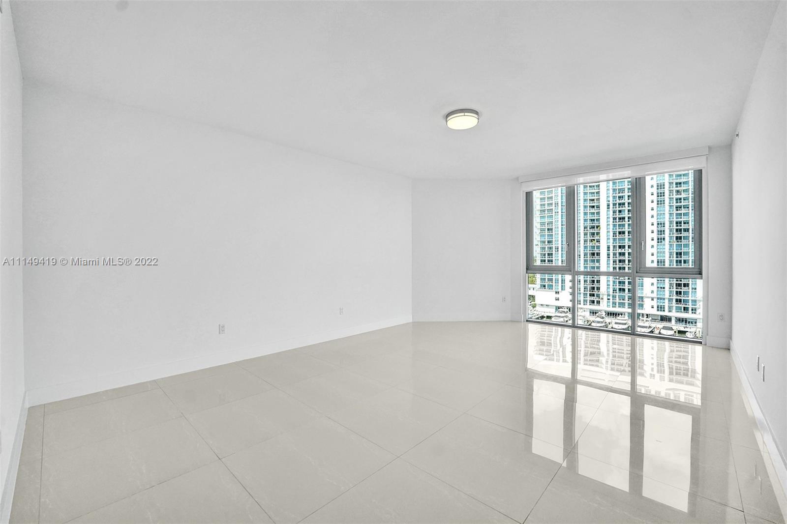 MARINA PALMS RESIDENCES S - Residential