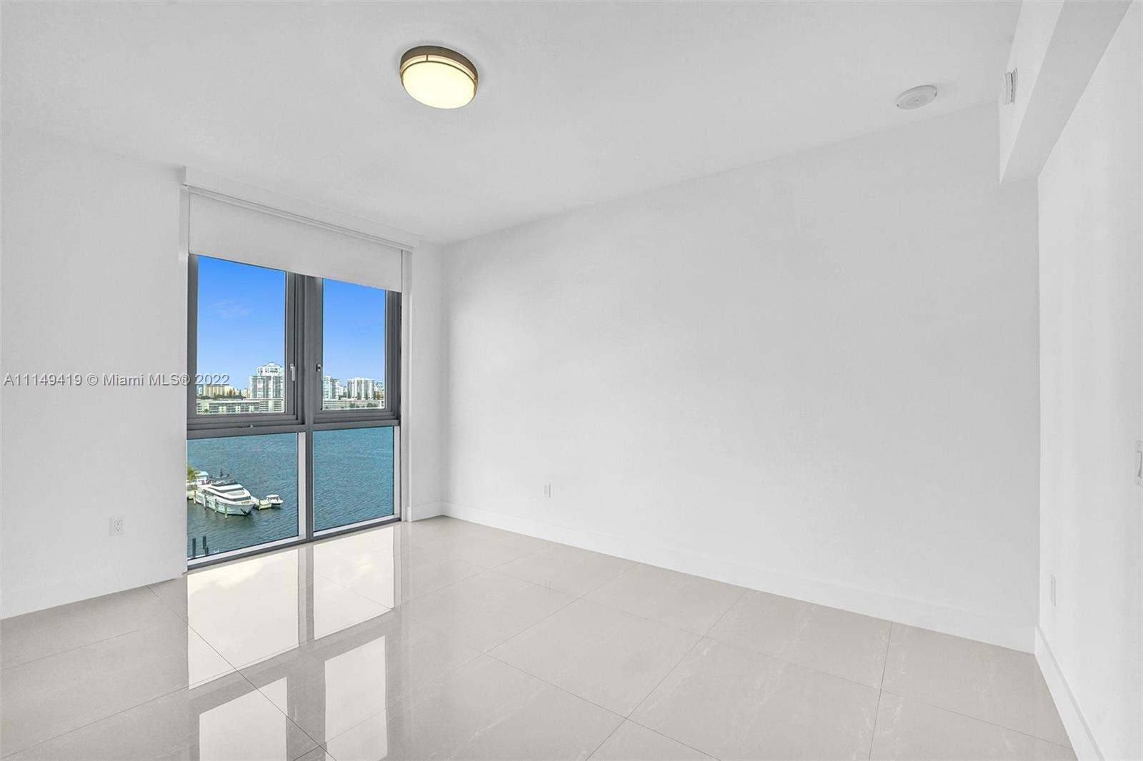 MARINA PALMS RESIDENCES S - Residential