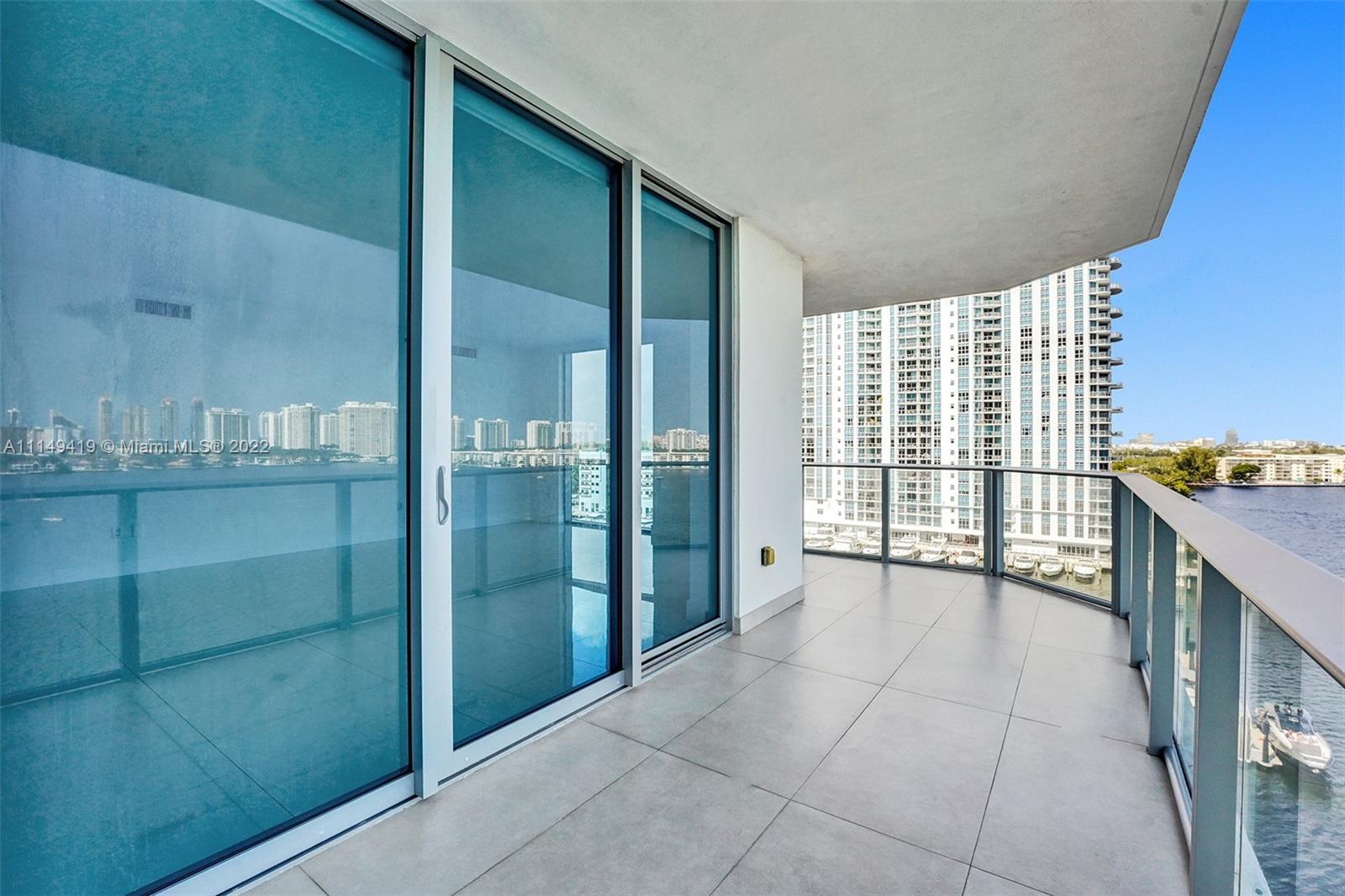 MARINA PALMS RESIDENCES S - Residential