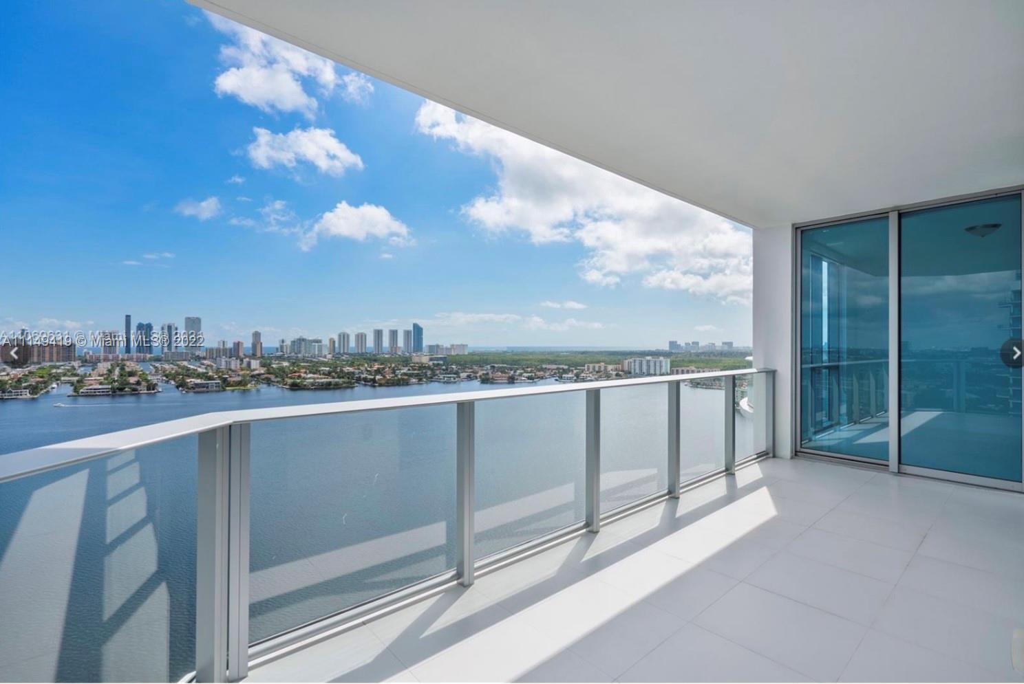MARINA PALMS RESIDENCES S - Residential