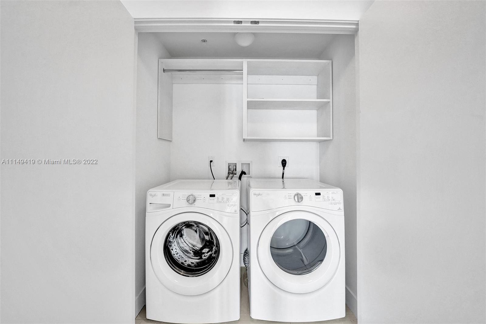 MARINA PALMS RESIDENCES S - Residential