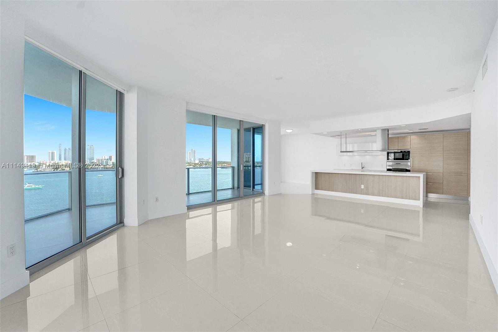 MARINA PALMS RESIDENCES S - Residential