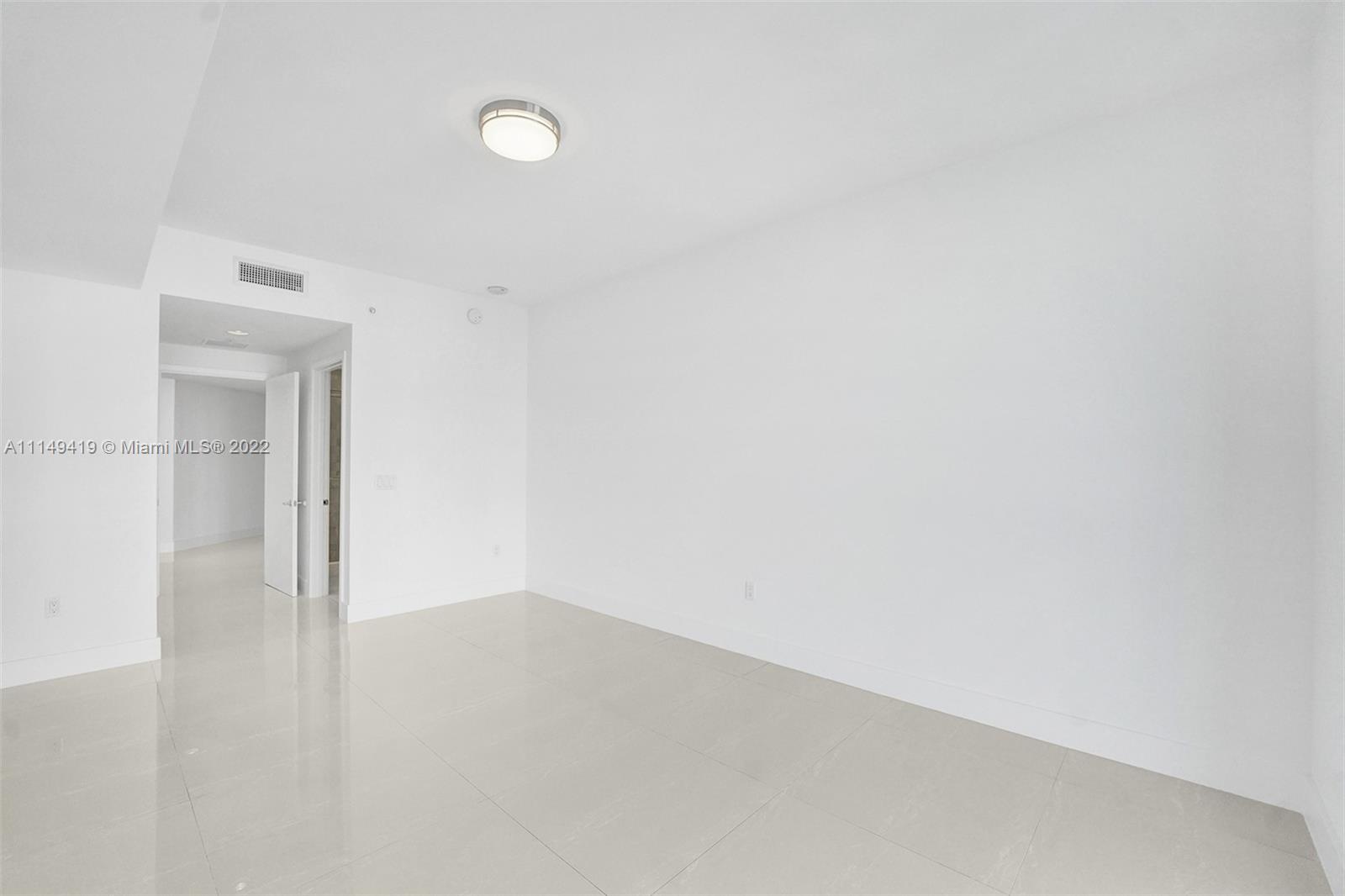 MARINA PALMS RESIDENCES S - Residential