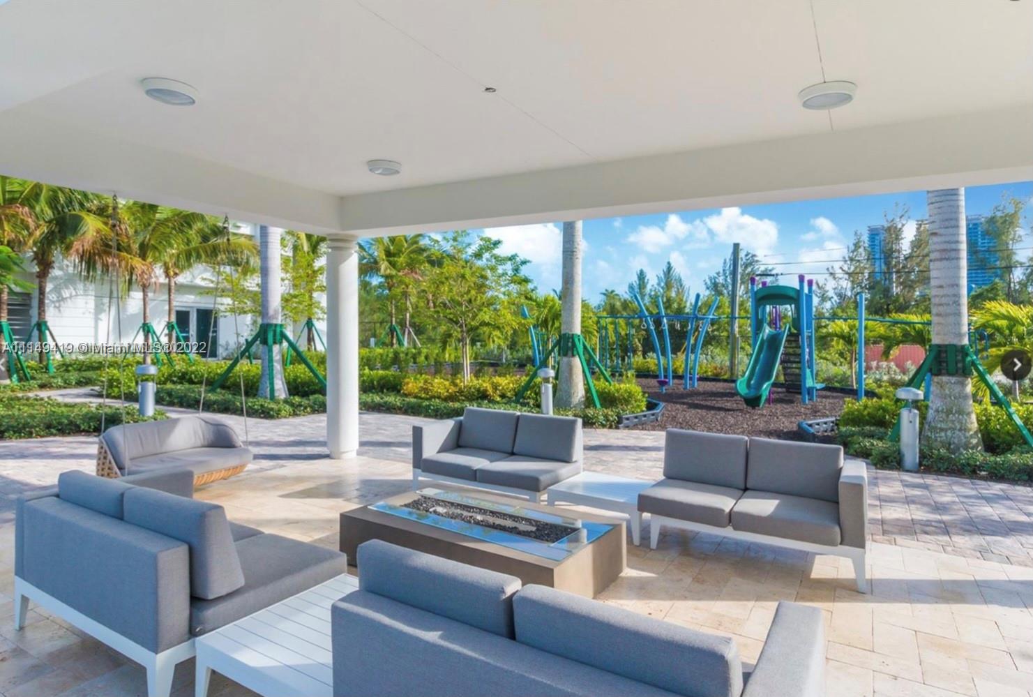 MARINA PALMS RESIDENCES S - Residential