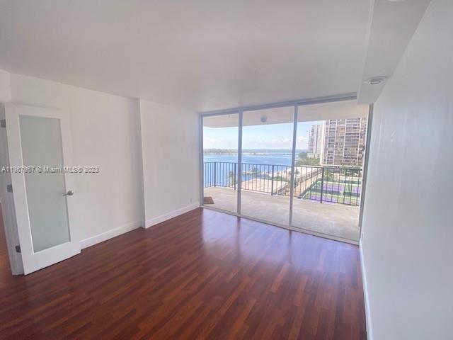 BRICKELL PLACE CONDO - Residential Lease