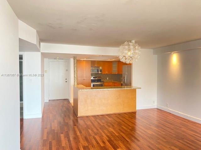 BRICKELL PLACE CONDO - Residential Lease
