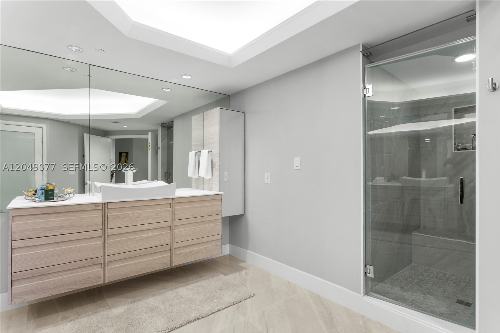 2600 ISL BLVD WILLIAMS IS - Residential
