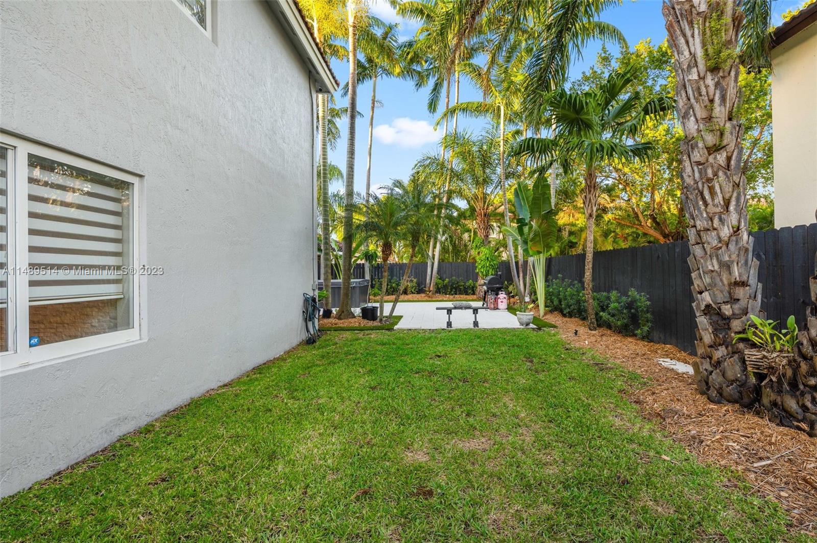 LAKES BY THE BAY SEC 10 - Residential
