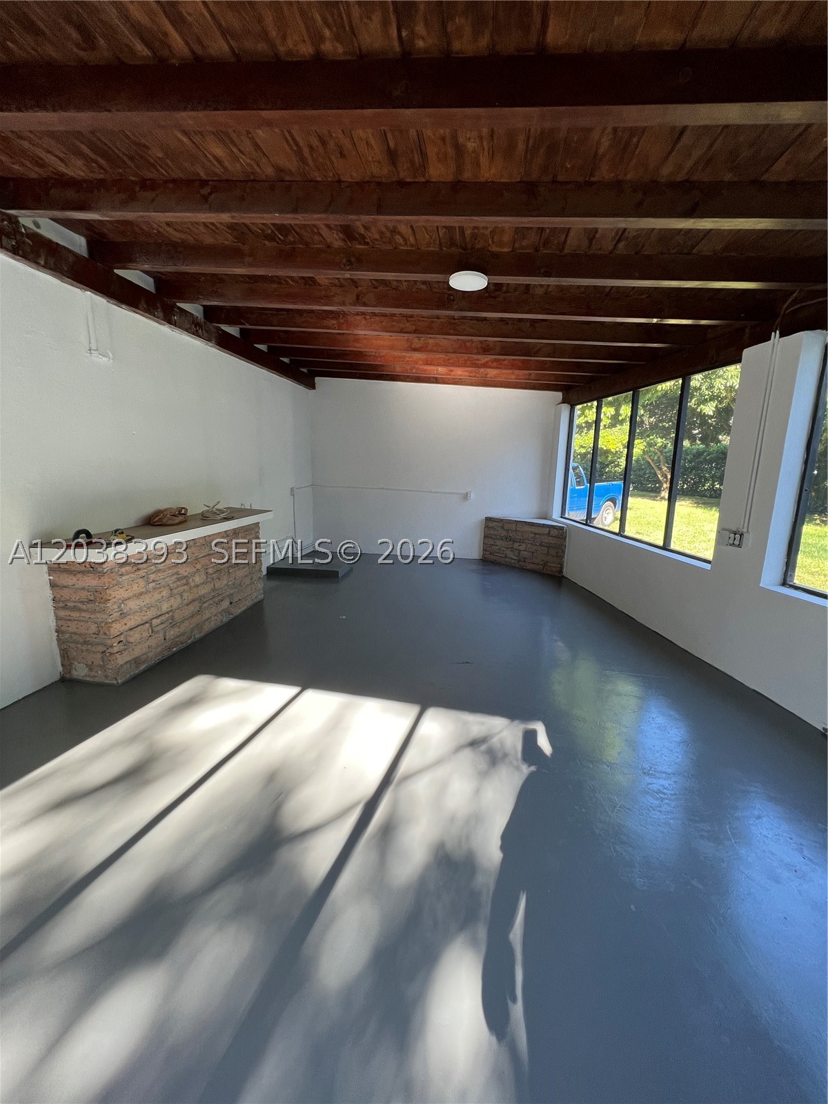 UNPLATTED - Residential Lease