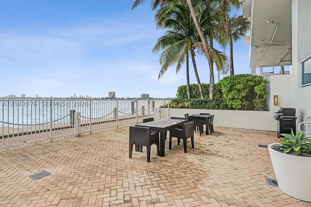 NEW WAVE CONDO - Residential