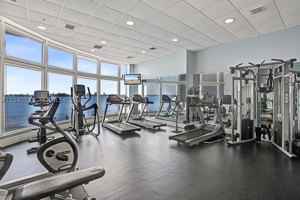 NEW WAVE CONDO - Residential