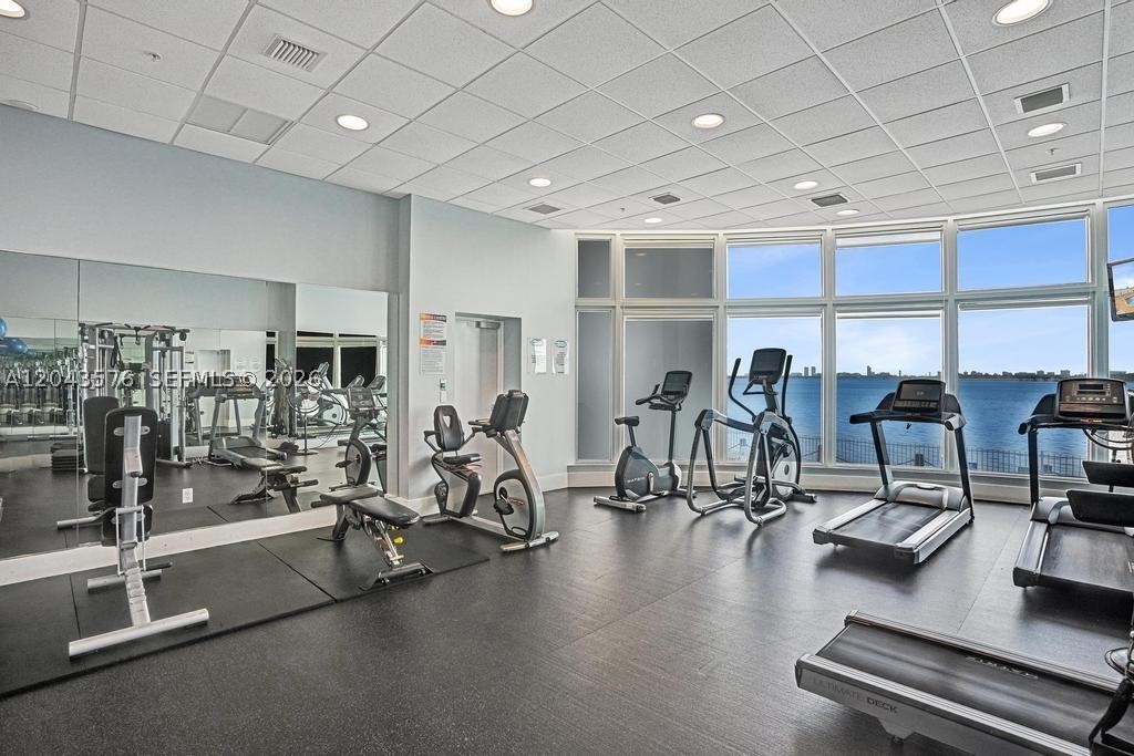 NEW WAVE CONDO - Residential