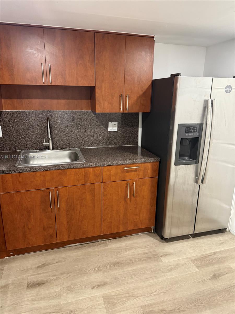 SILVER PALMS CONDO - Residential