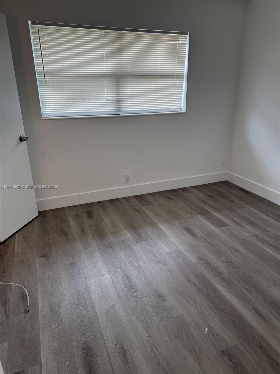 SILVER PALMS CONDO - Residential