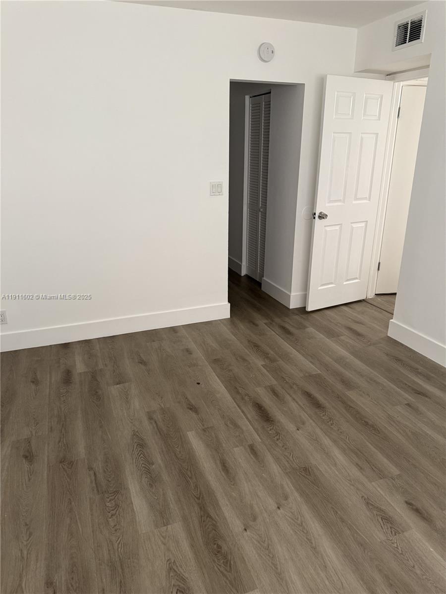 SILVER PALMS CONDO - Residential