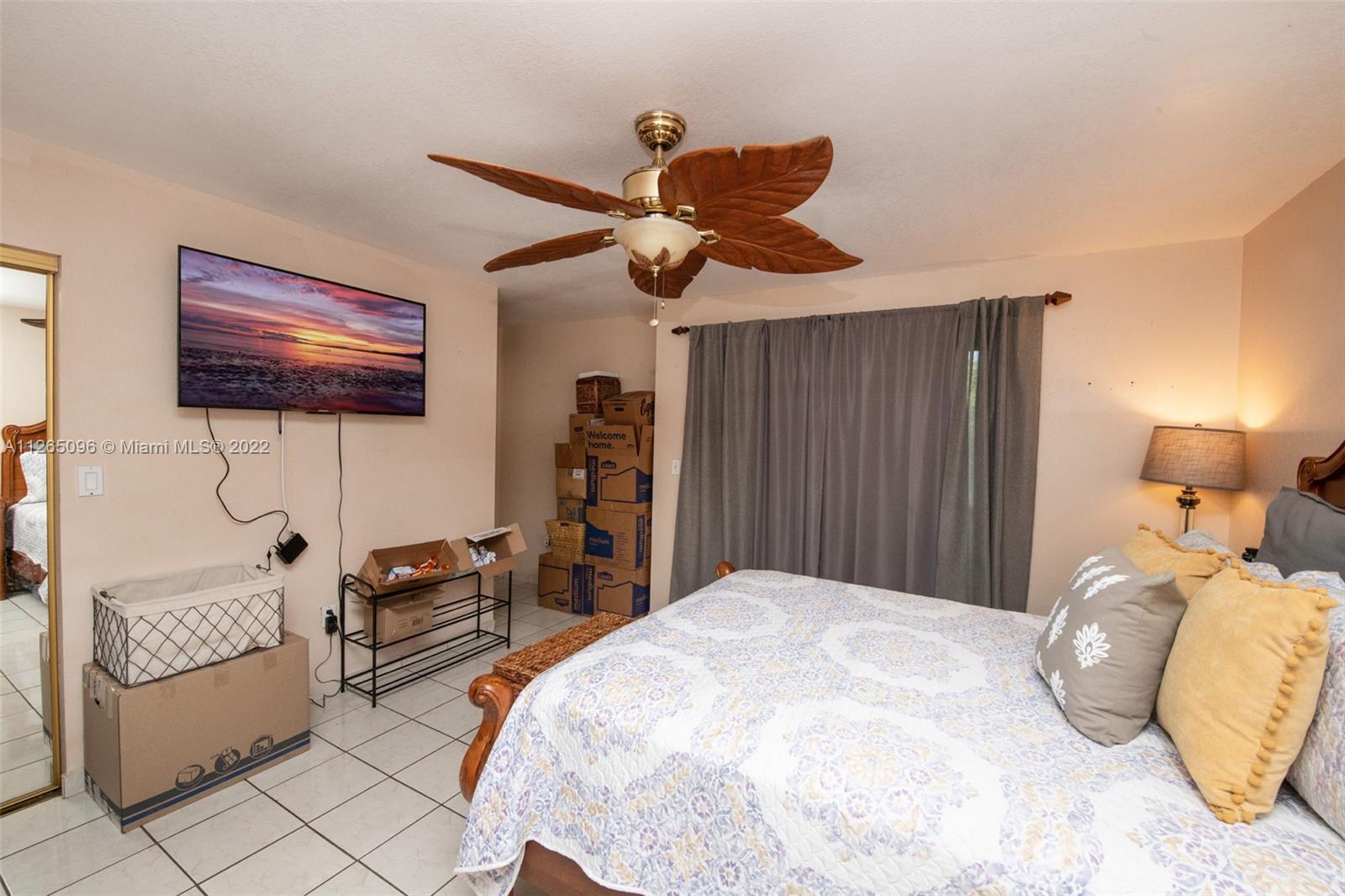 CAMELOT THREE CONDO - Residential