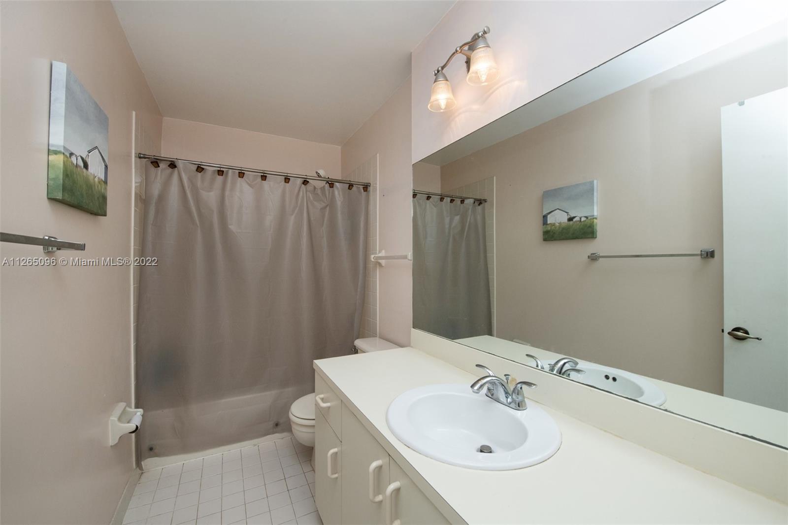 CAMELOT THREE CONDO - Residential