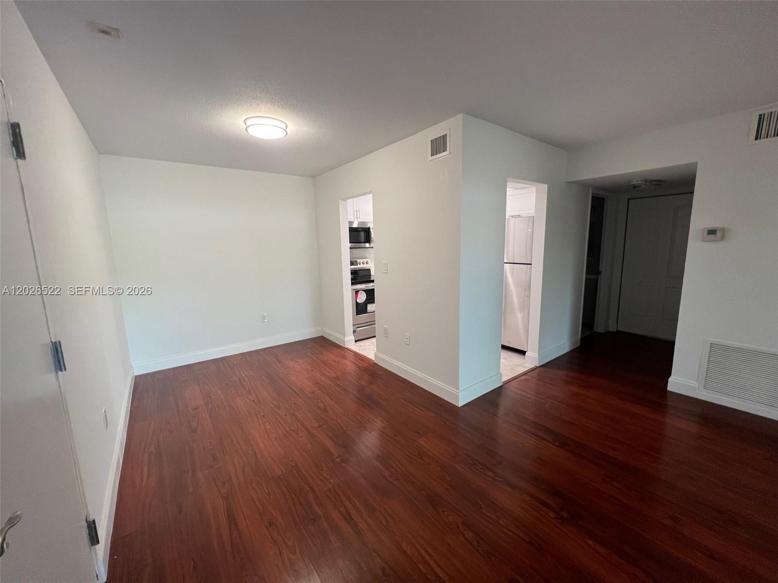 NOB HILL WEST CONDO - Residential Lease