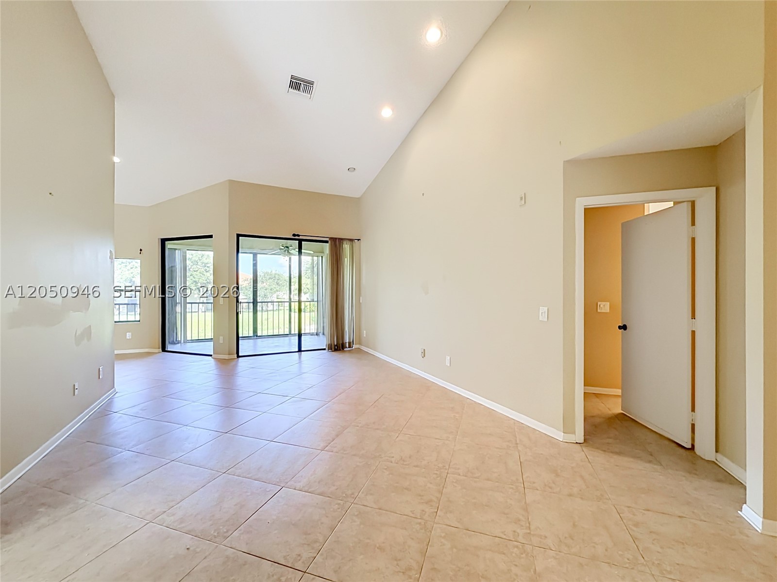 ALEXANDRA VILLAGE CONDO - Residential