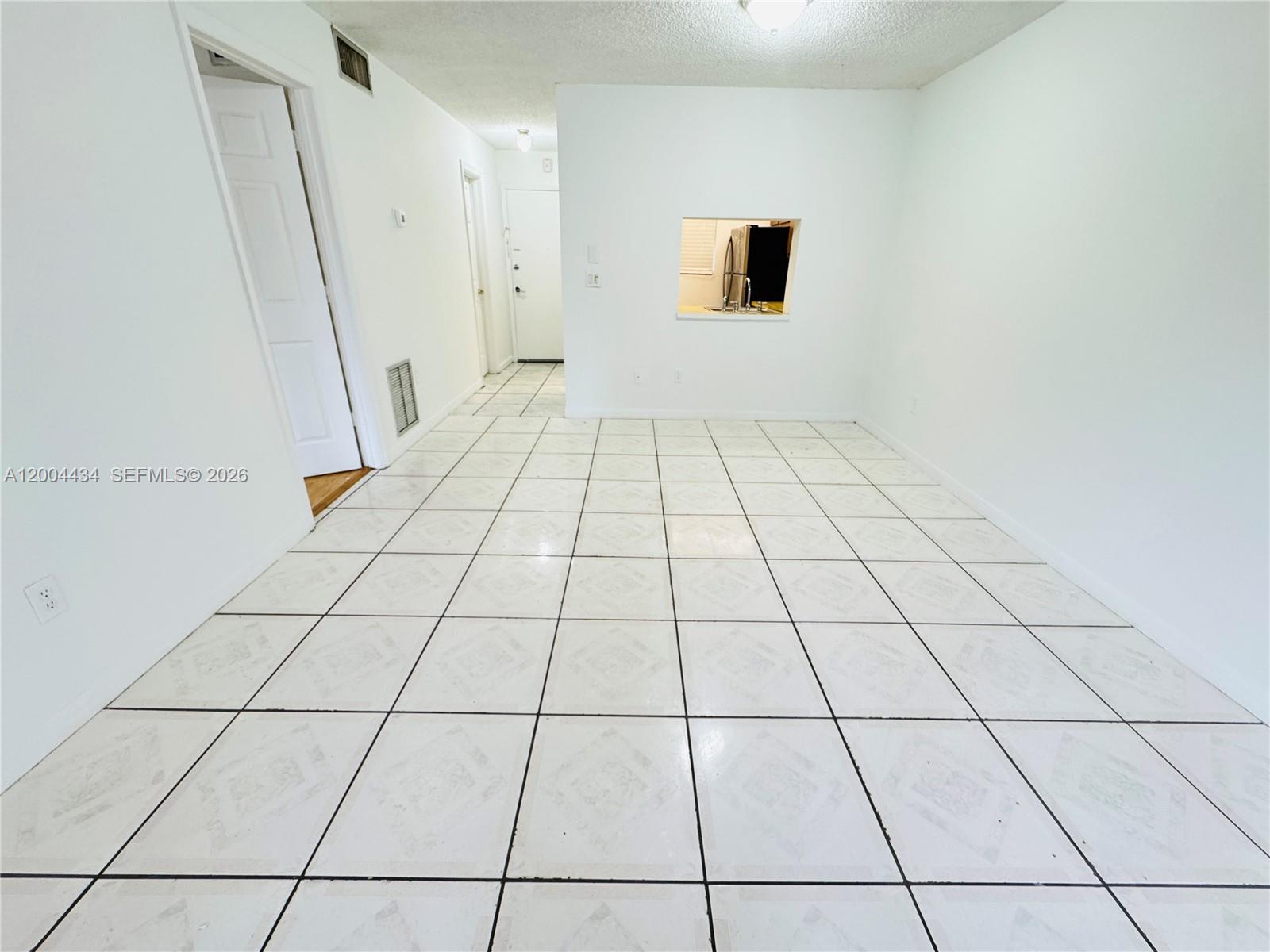 BROOKFIELD SQUARE CONDO - Residential