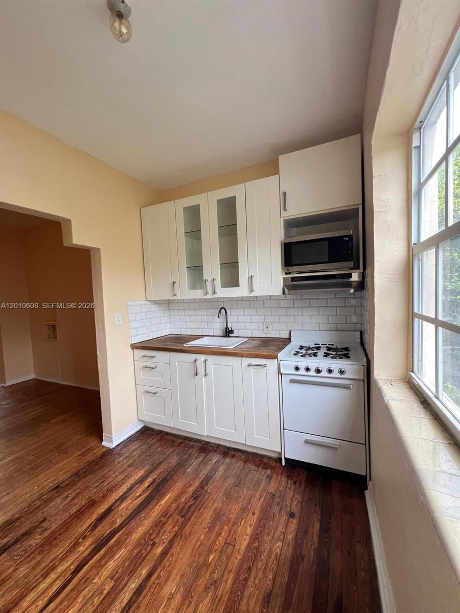 ST REMY CONDO - Residential