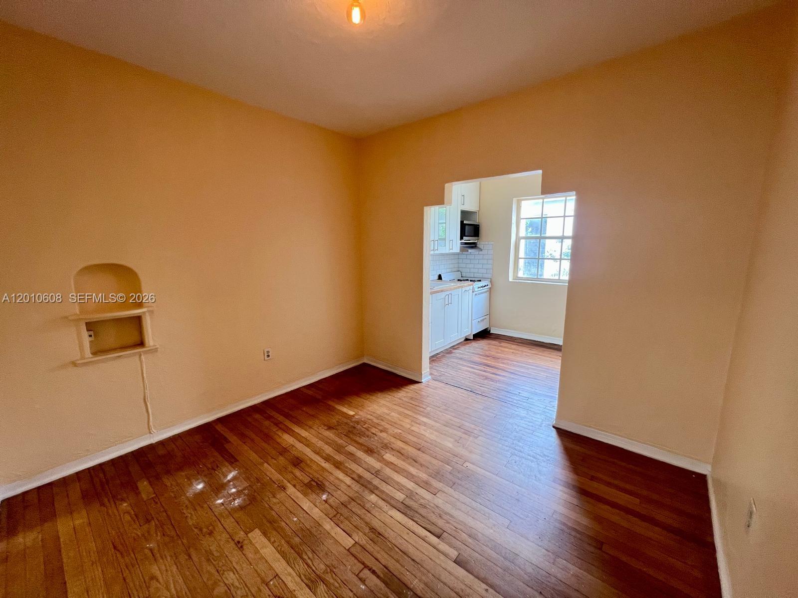 ST REMY CONDO - Residential