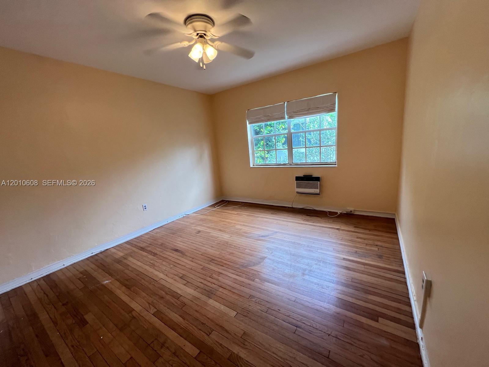 ST REMY CONDO - Residential