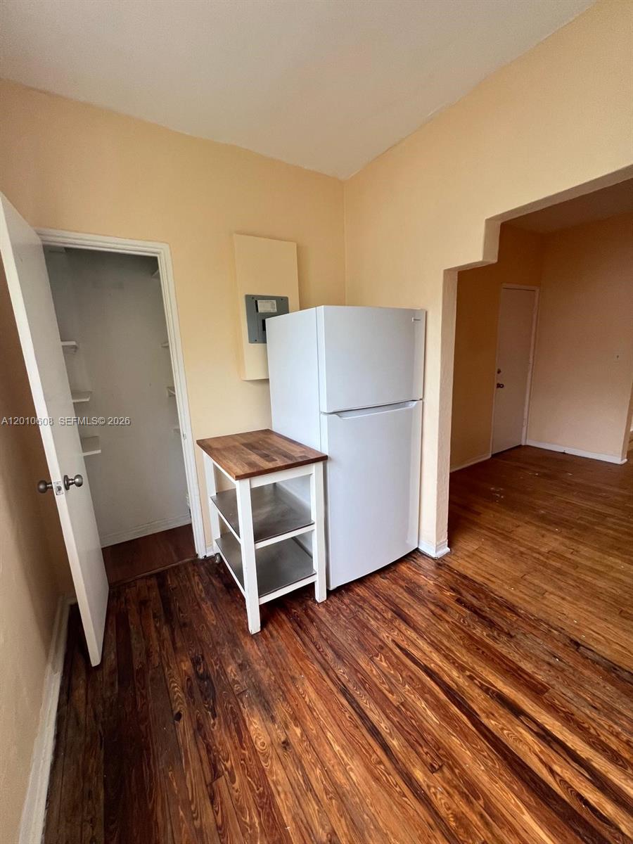 ST REMY CONDO - Residential