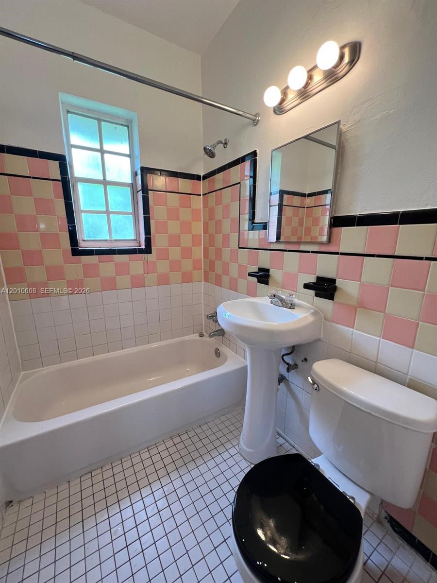 ST REMY CONDO - Residential