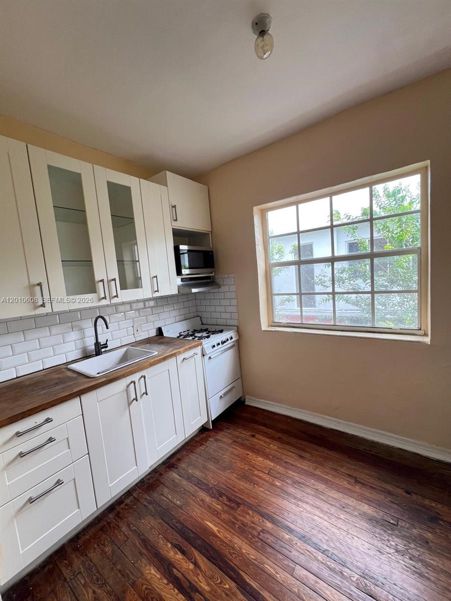 ST REMY CONDO - Residential
