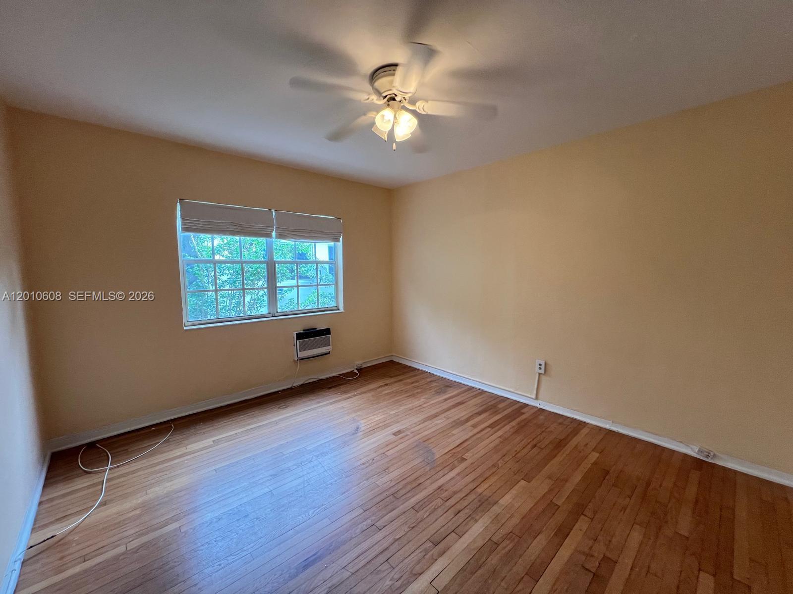 ST REMY CONDO - Residential