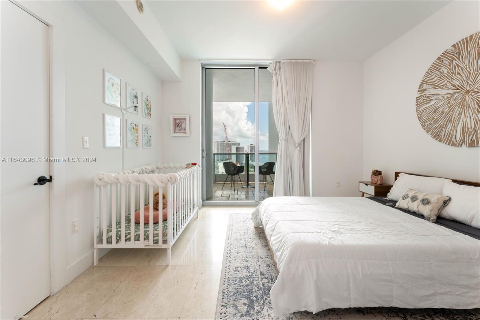 900 BISCAYNE BAY CONDO - Residential Lease