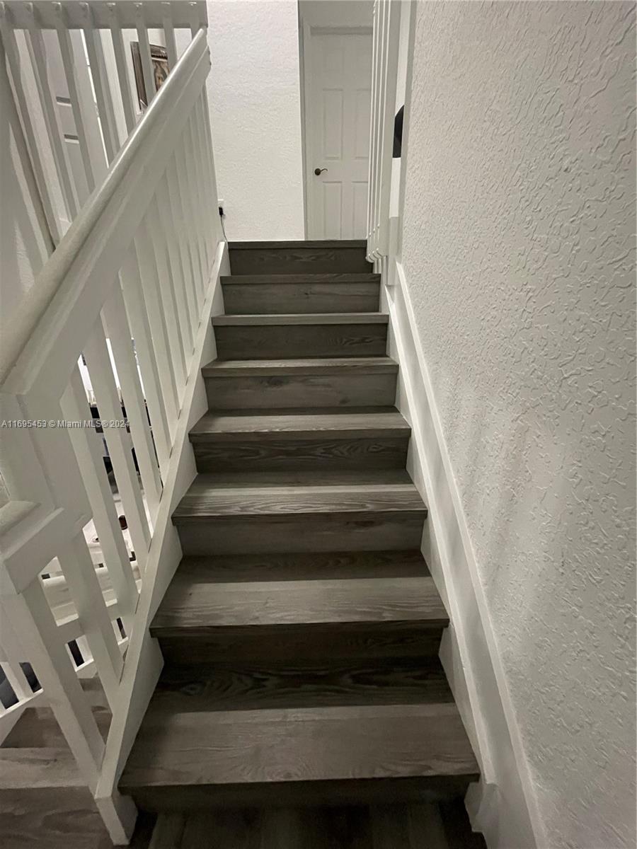 SORRENTO TOWNHOMES - Residential Lease