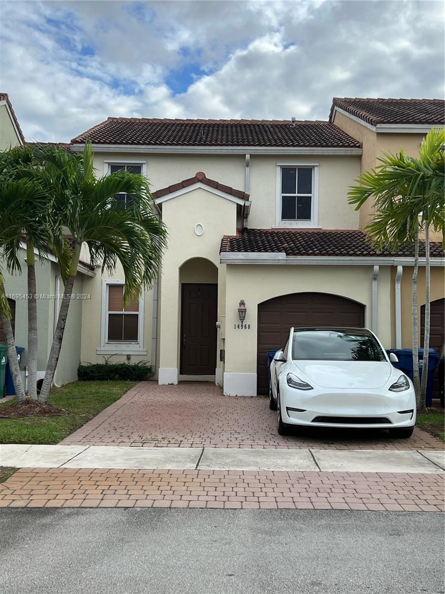SORRENTO TOWNHOMES - Residential Lease